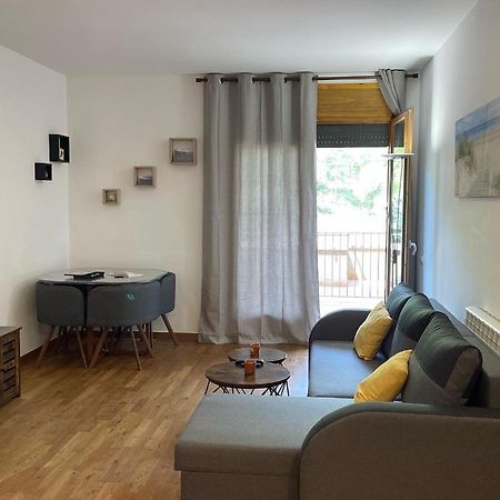 Precioso Calido Apartamento En Sort Con Terraza Apartman Kültér fotó