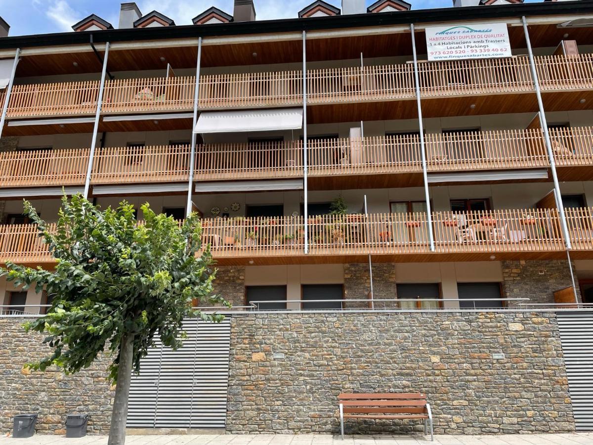 Precioso Calido Apartamento En Sort Con Terraza Apartman Kültér fotó